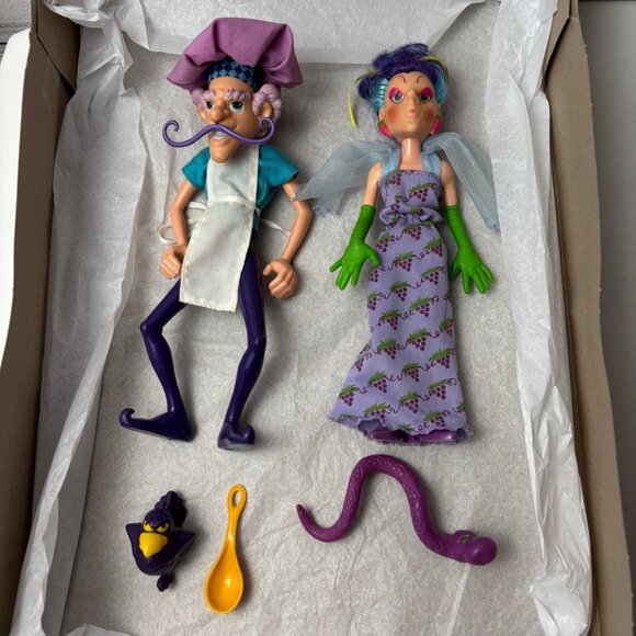 Strawberry Shortcake Purple Pie Man and Sour Grapes Figurines VTG 80's - Picture 1 of 8